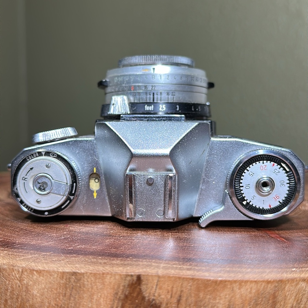 ZEISS IKON Contaflex Super with Case - Needs CLA - Picture 8 of 16